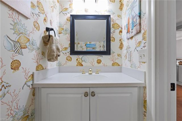 1017 Draketail LN, Virginia Beach, VA 23451