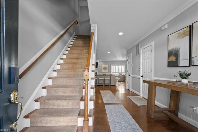 1017 Draketail LN, Virginia Beach, VA 23451