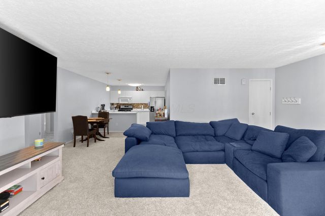 1981 Hoadley Drive, 10A, Columbus, OH 43228