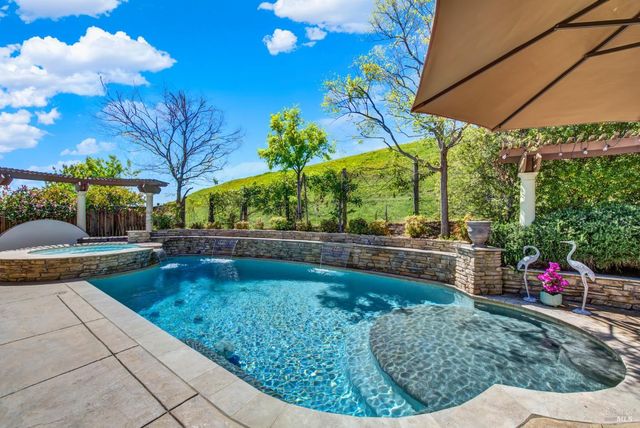 3413 Black Mountain Ct, Fairfield, CA 94534