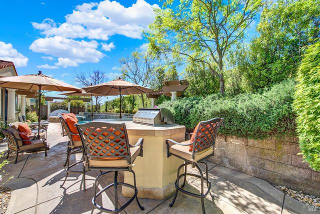 3413 Black Mountain Ct, Fairfield, CA 94534