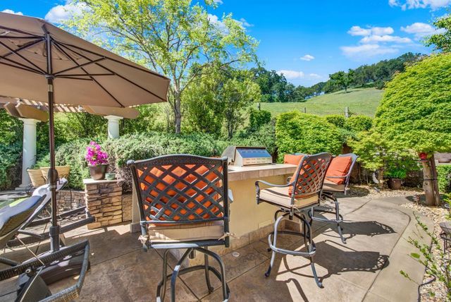 3413 Black Mountain Ct, Fairfield, CA 94534