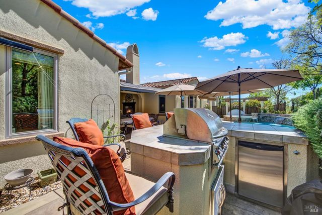 3413 Black Mountain Ct, Fairfield, CA 94534