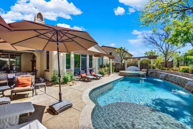 3413 Black Mountain Ct, Fairfield, CA 94534