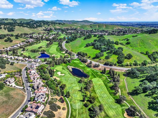 3413 Black Mountain Ct, Fairfield, CA 94534