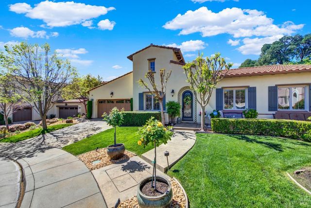 3413 Black Mountain Ct, Fairfield, CA 94534