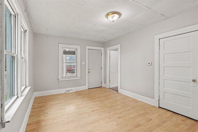 1768 Henry Street, Muskegon, MI 49441