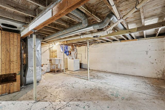 1768 Henry Street, Muskegon, MI 49441