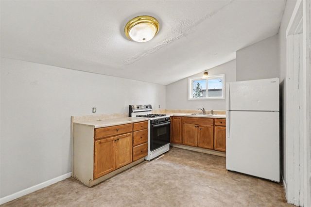 1768 Henry Street, Muskegon, MI 49441