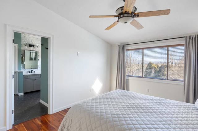 237 Park Road, South Burlington, VT 05403