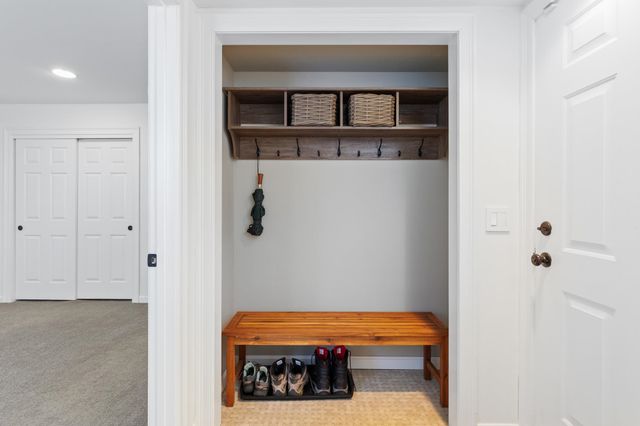 237 Park Road, South Burlington, VT 05403