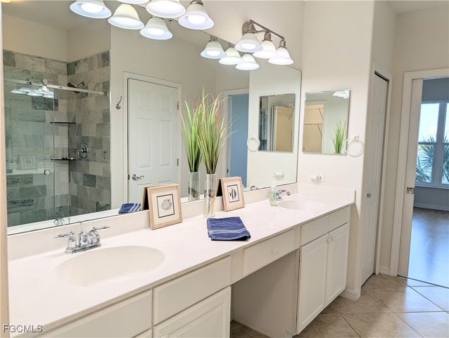 2623 Somerville LOOP 508, Cape Coral, FL 33991