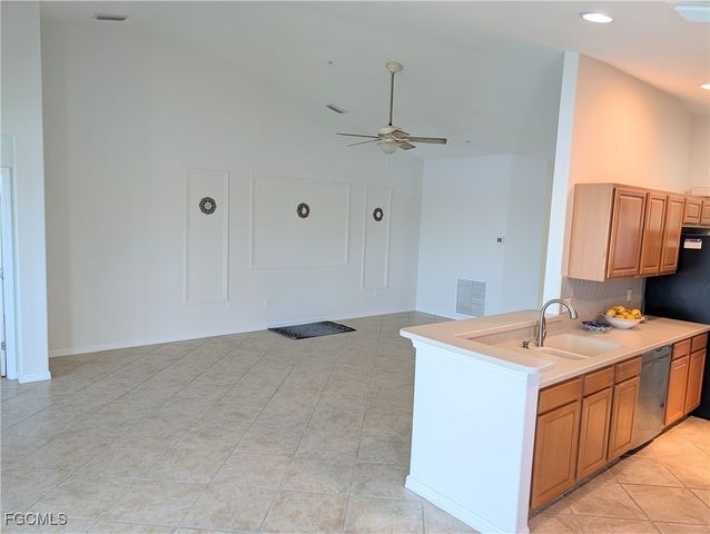 2623 Somerville LOOP 508, Cape Coral, FL 33991