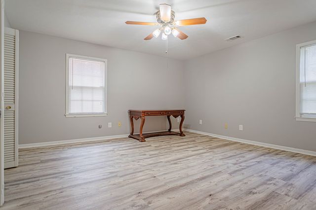 1709 Ashwood Court, Columbus, GA 31904
