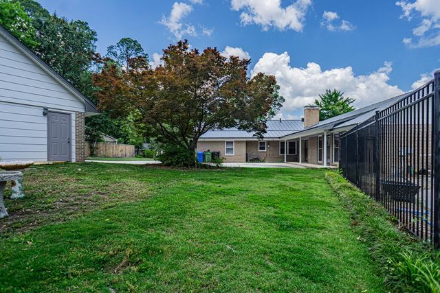 1709 Ashwood Court, Columbus, GA 31904