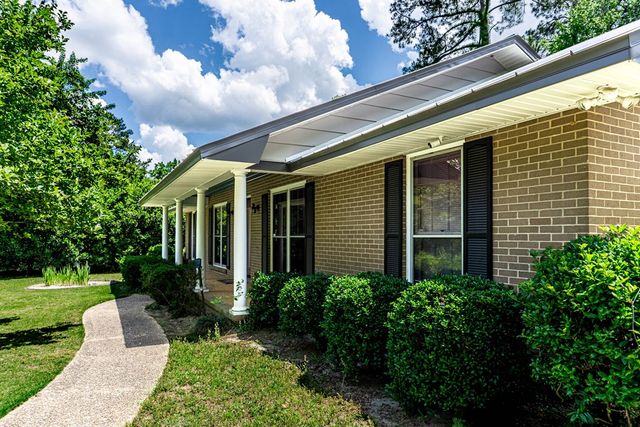 1709 Ashwood Court, Columbus, GA 31904