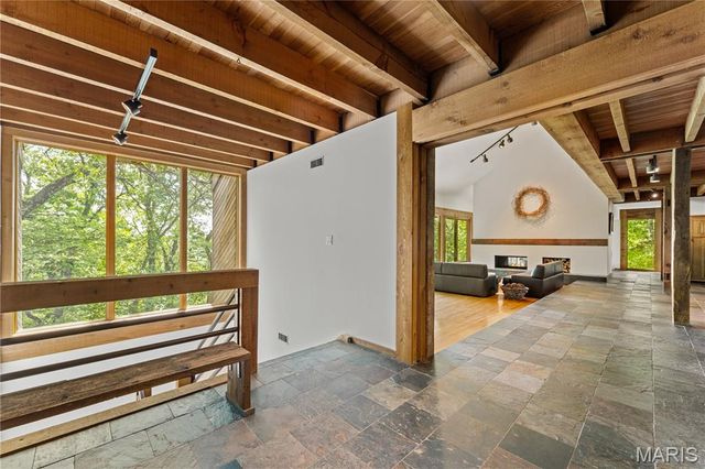 1602 Wolf Trail Road, Wildwood, MO 63021