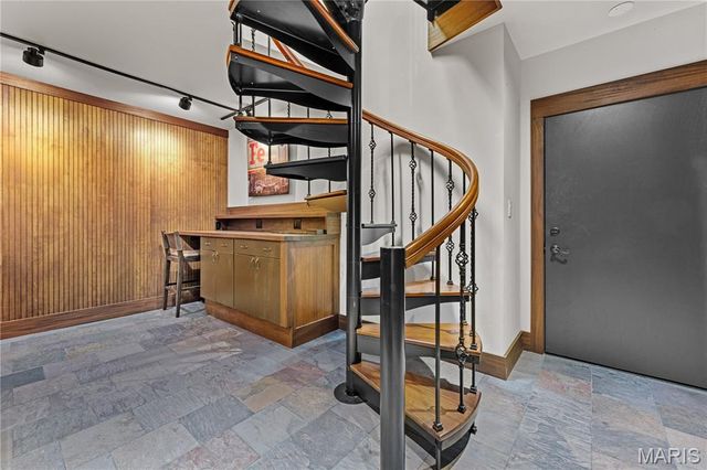 1602 Wolf Trail Road, Wildwood, MO 63021