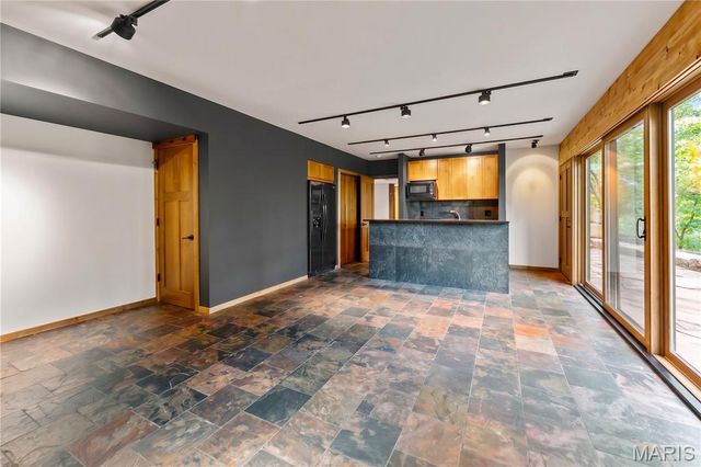 1602 Wolf Trail Road, Wildwood, MO 63021