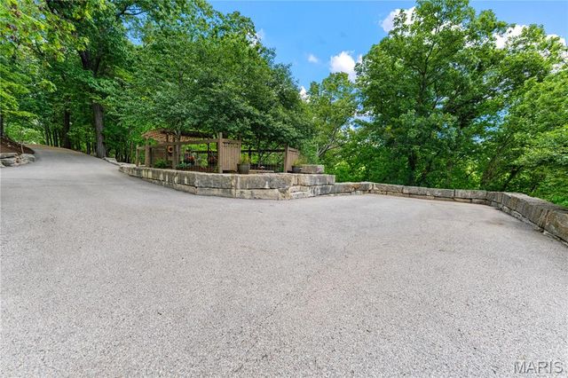 1602 Wolf Trail Road, Wildwood, MO 63021