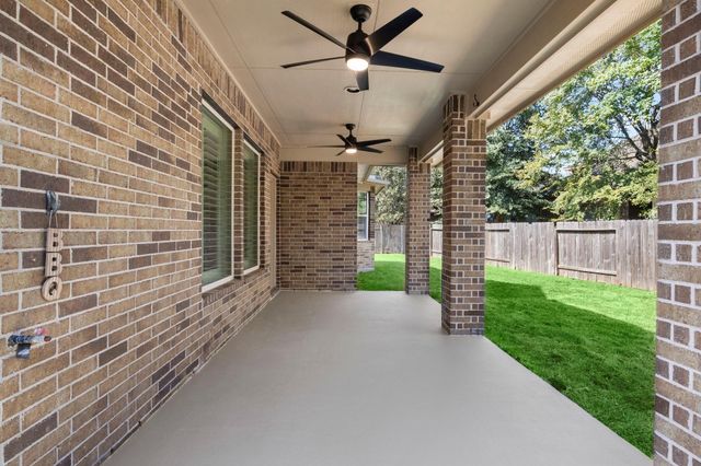 110 Colton Court, Montgomery, TX 77316