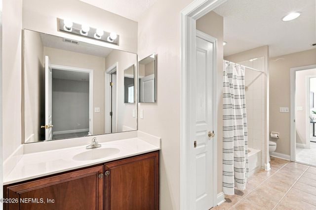 7751 BLACKSTONE RIVER Drive, Jacksonville, FL 32256