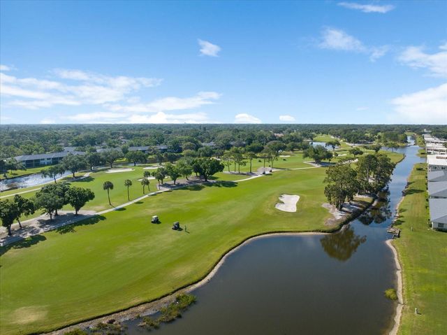 6939 W COUNTRY CLUB DRIVE N 156, Sarasota, FL 34243