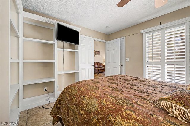 2753 Lodestone Drive, Las Vegas, NV 89117