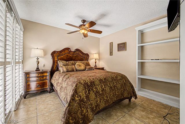 2753 Lodestone Drive, Las Vegas, NV 89117
