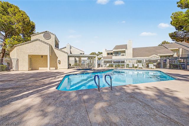 2753 Lodestone Drive, Las Vegas, NV 89117