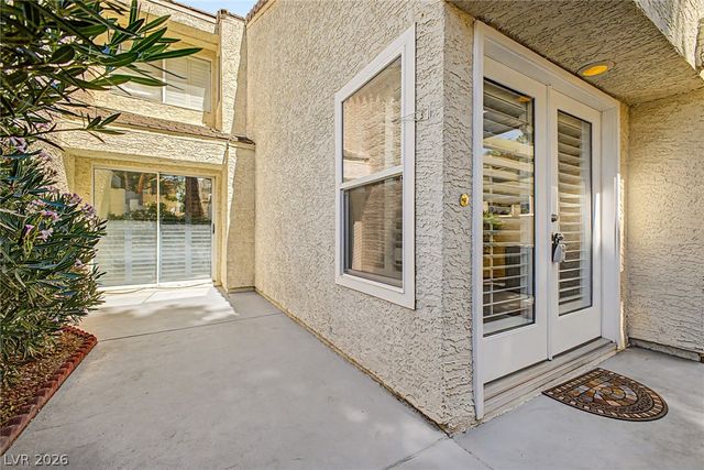 2753 Lodestone Drive, Las Vegas, NV 89117