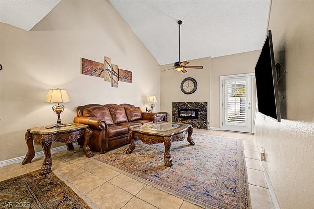 2753 Lodestone Drive, Las Vegas, NV 89117