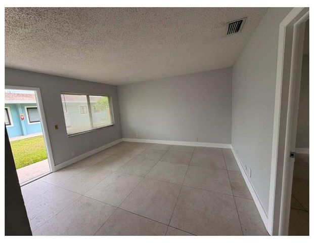 824 N G Street A, Lake Worth Beach, FL 33460