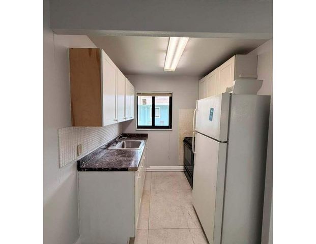 824 N G Street A, Lake Worth Beach, FL 33460