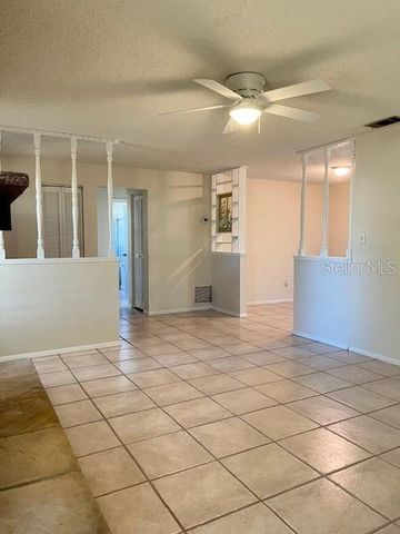 1821 OAK STREET, Deland, FL 32724