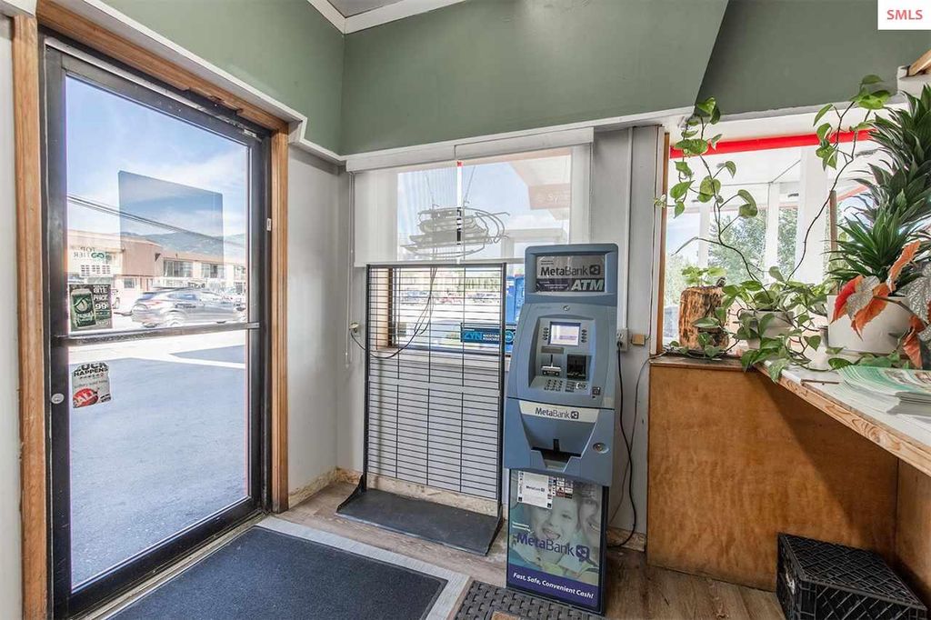 830 N 5th Ave, Sandpoint, ID 83864 photo 28