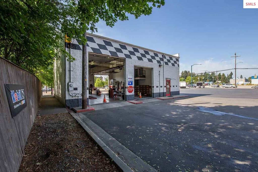 830 N 5th Ave, Sandpoint, ID 83864 photo 7