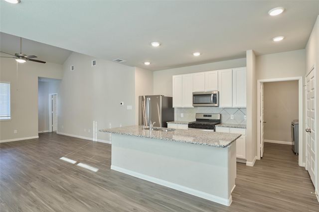 2460 Shellcracker Drive, Conroe, TX 77384