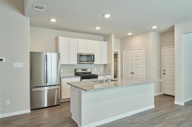 2460 Shellcracker Drive, Conroe, TX 77384