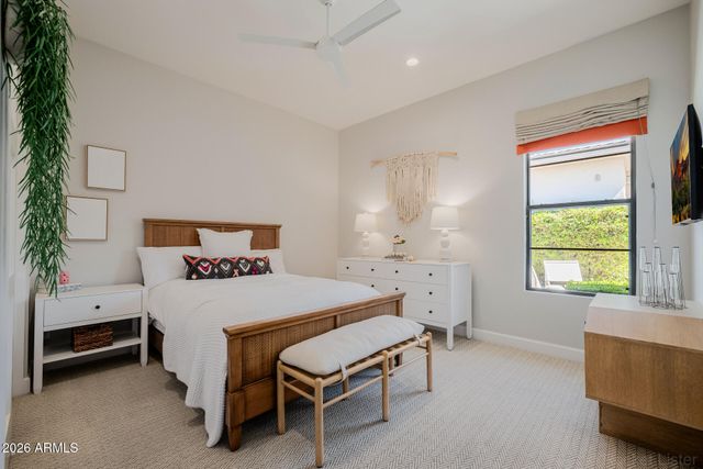 2665 E HUMMINGBIRD Way, Gilbert, AZ 85297