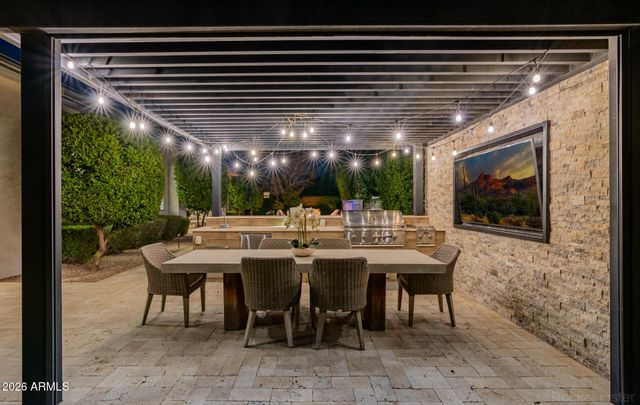 2665 E HUMMINGBIRD Way, Gilbert, AZ 85297