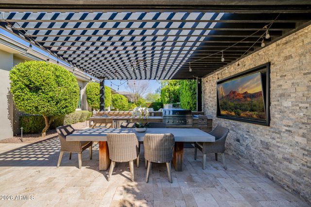 2665 E HUMMINGBIRD Way, Gilbert, AZ 85297