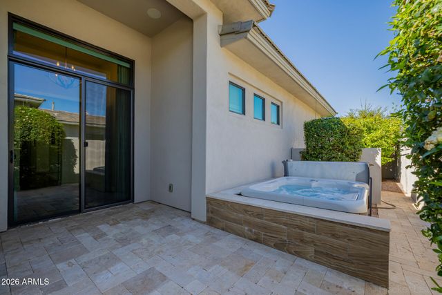 2665 E HUMMINGBIRD Way, Gilbert, AZ 85297