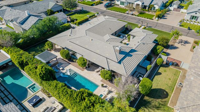 2665 E HUMMINGBIRD Way, Gilbert, AZ 85297