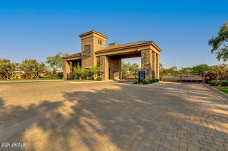 2665 E HUMMINGBIRD Way, Gilbert, AZ 85297