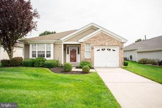 13 BRANDON LN, Sewell, NJ 08080