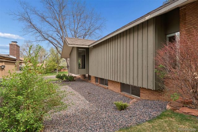 12032 W 27th Drive, Lakewood, CO 80215