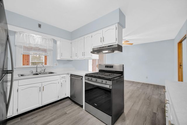 8639 Linden Avenue, Munster, IN 46321