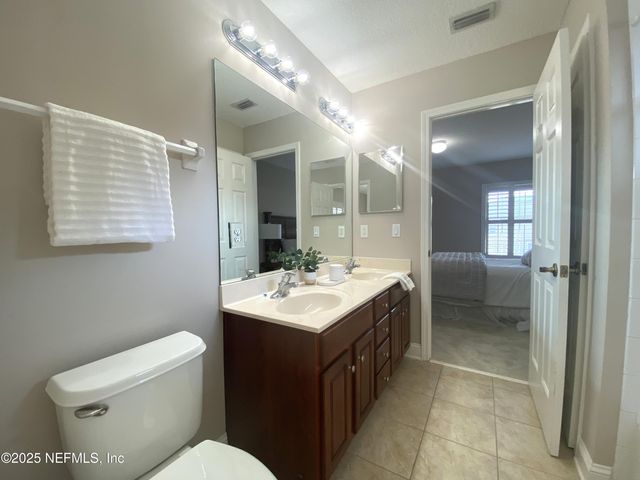1840 REAR ADMIRAL Lane, St. Johns, FL 32259