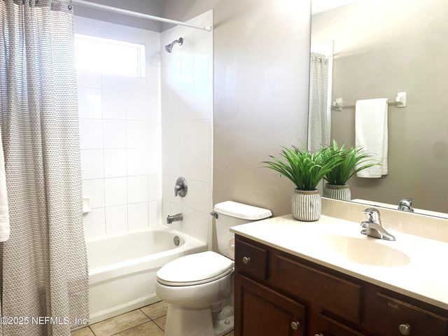 1840 REAR ADMIRAL Lane, St. Johns, FL 32259